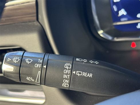 Used 2023 Chevrolet Tahoe Z71 w/ Luxury Package image 26