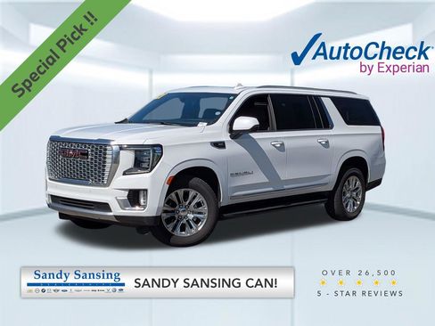 Used 2021 GMC Yukon XL Denali RWD image 1