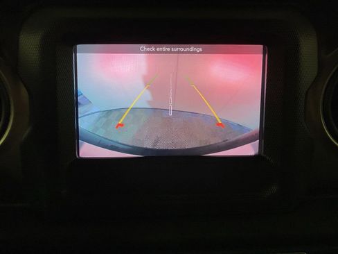 Used 2020 Jeep Wrangler Sport AWD/4WD image 19