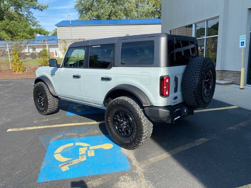 Used 2024 Ford Bronco Wildtrak AWD/4WD image 3