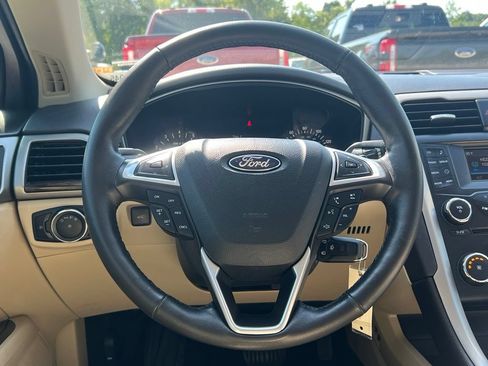 Used 2014 Ford Fusion SE w/ Equipment Group 202A FWD image 35