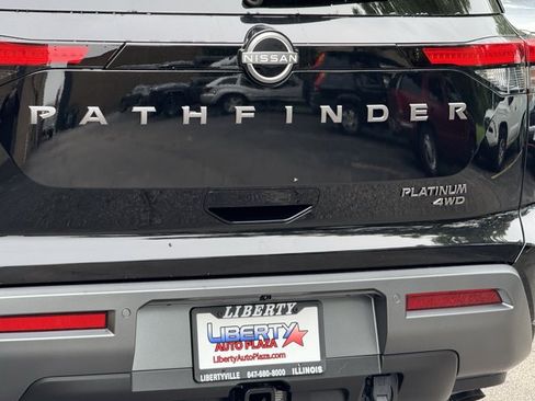 New 2026 Nissan Pathfinder Platinum AWD/4WD image 23