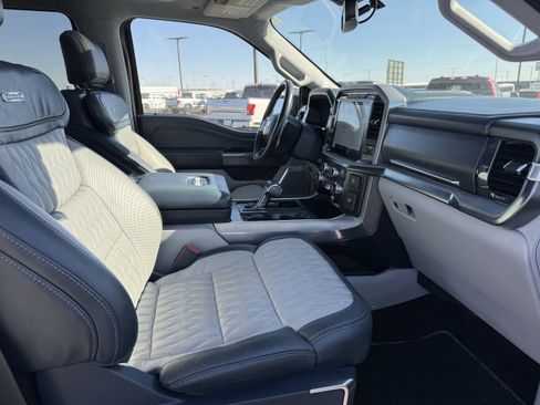 Used 2021 Ford F150 Limited image 10