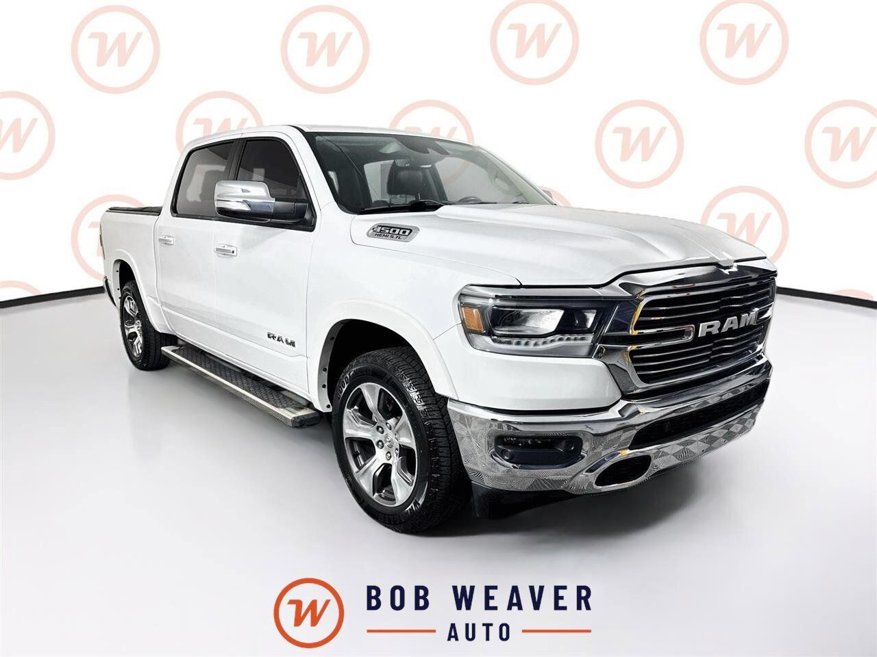 Used 2022 RAM 1500 Laramie AWD/4WD image 1