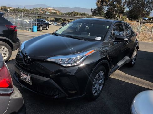Used 2021 Toyota C-HR LE FWD image 1