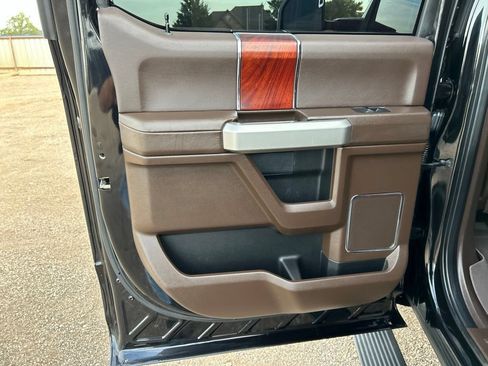 Used 2022 Ford F350 King Ranch w/ King Ranch Ultimate Package AWD/4WD image 39