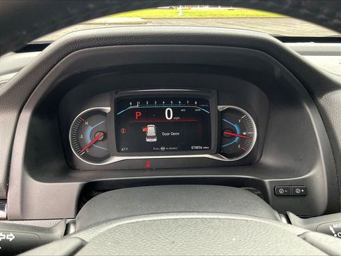 Used 2021 Honda Pilot Touring image 9