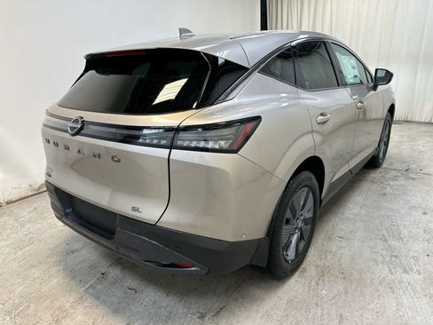 New 2025 Nissan Murano SL image 11