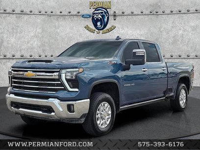 Used 2025 Chevrolet Silverado 2500 LTZ w/ LTZ Convenience Package