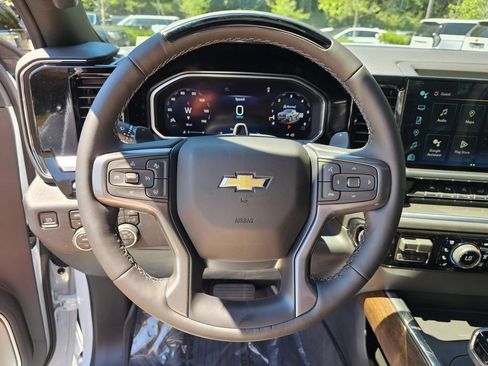 New 2026 Chevrolet Silverado 1500 High Country w/ Technology Package AWD/4WD image 26