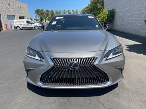 Used 2021 Lexus ES 350 w/ Premium Package FWD image 2