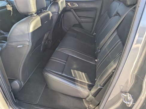 Used 2022 Ford Ranger Lariat w/ Technology Package image 17