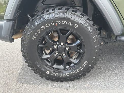 Used 2021 Jeep Wrangler Unlimited Sport AWD/4WD image 19