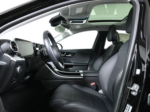 Certified 2025 Mercedes-Benz C 300 4MATIC Sedan image 3