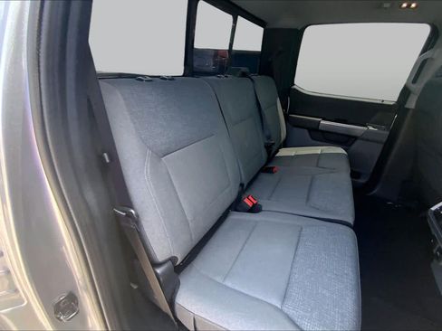 Used 2025 Ford F150 XLT w/ Equipment Group 302A MID RWD image 19