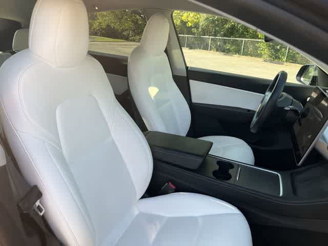 Used 2021 Tesla Model Y Long Range AWD/4WD image 19
