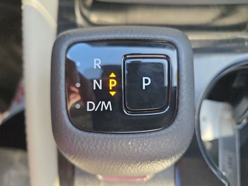 Certified 2023 Nissan Rogue SL w/ SL Premium Package FWD image 34