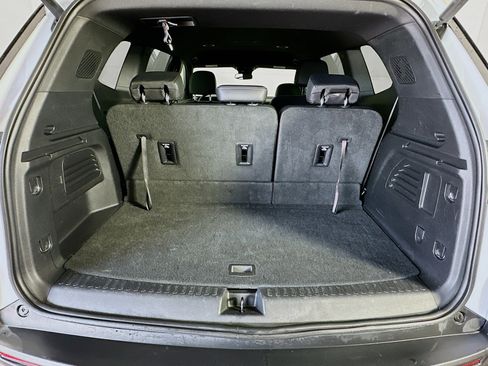 Used 2025 Buick Enclave Preferred image 30