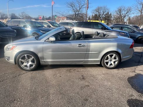 Used 2011 Volvo C70 T5 w/ Convenience Pkg FWD image 8