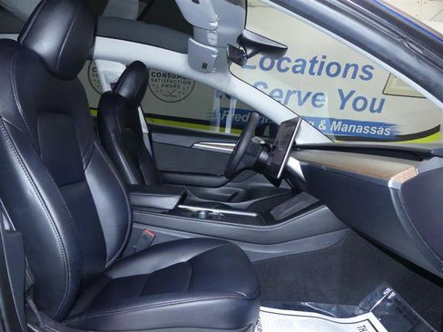 Used 2023 Tesla Model 3 Standard Range RWD image 7