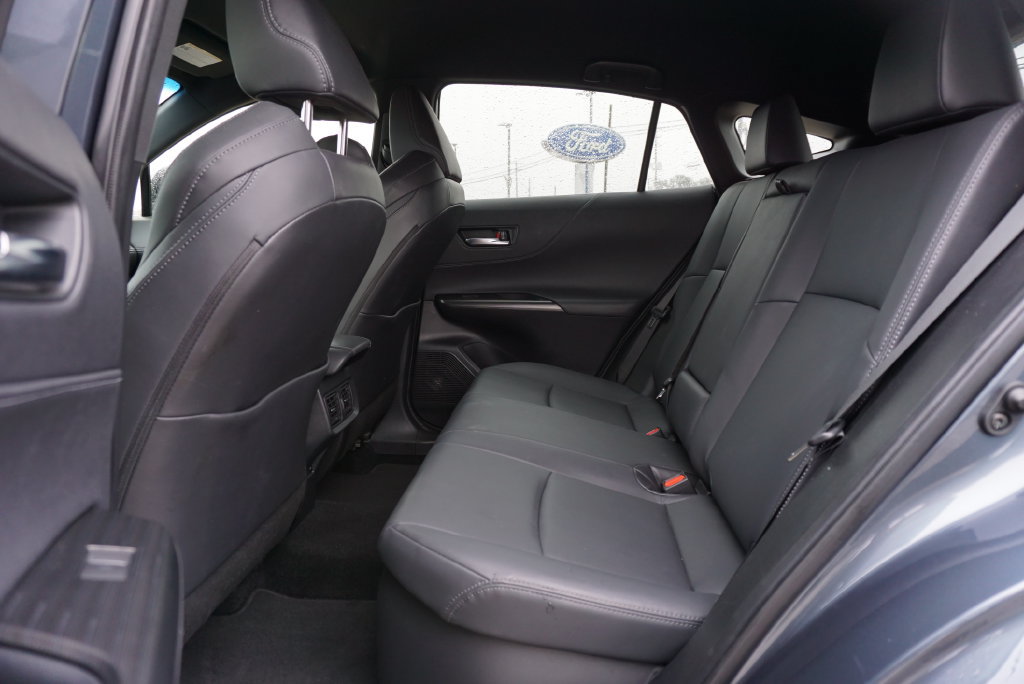Used 2022 Toyota Venza XLE AWD/4WD image 12