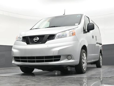 Used 2021 Nissan NV200 S FWD image 26