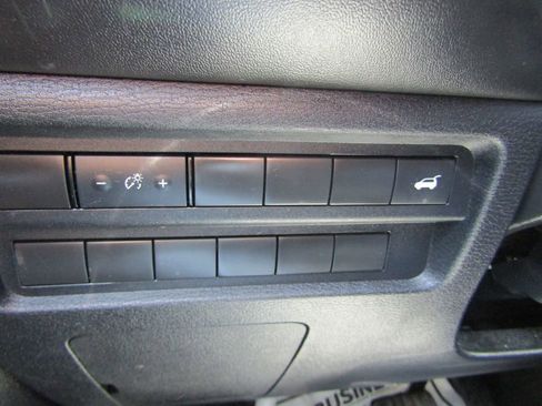 Used 2022 Mitsubishi Outlander SEL AWD/4WD image 28