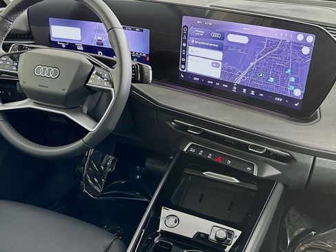 New 2026 Audi Q3 quattro 2.0T AWD/4WD image 6