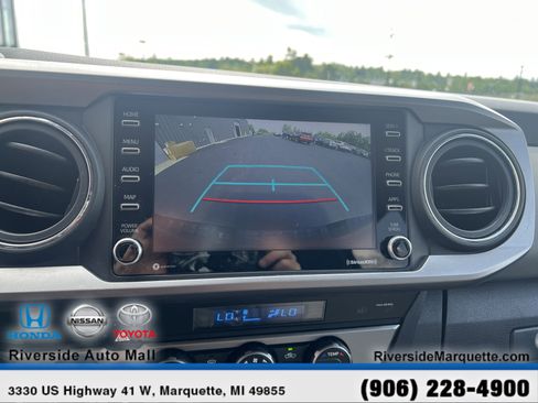 Used 2023 Toyota Tacoma SR5 w/ Technology Package image 23