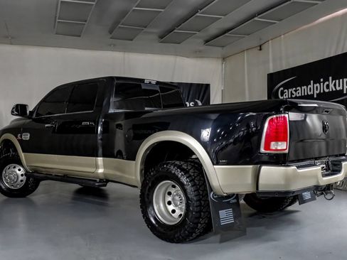 Used 2018 RAM 3500 Laramie Longhorn w/ Protection Group AWD/4WD image 10