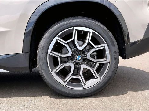 New 2026 BMW X1 xDrive28i w/ Technology Package AWD/4WD image 11