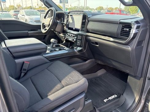 Used 2022 Ford F150 XLT w/ Equipment Group 302A High image 10