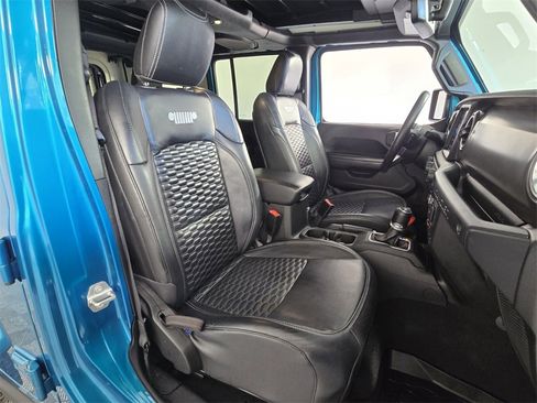 Used 2019 Jeep Wrangler Unlimited Rubicon image 18