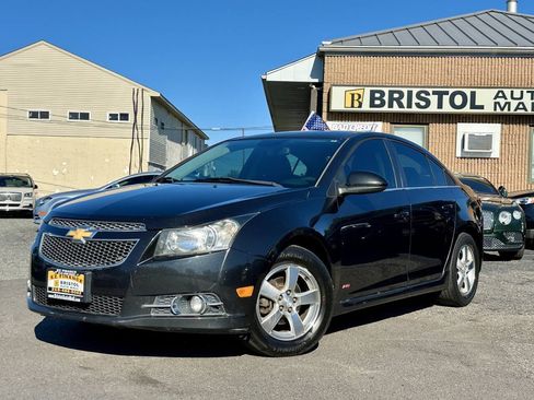 Used 2013 Chevrolet Cruze LT w/ RS Package FWD image 1