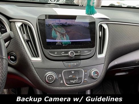 Used 2020 Chevrolet Malibu LS w/ Driver Confidence Package II image 5