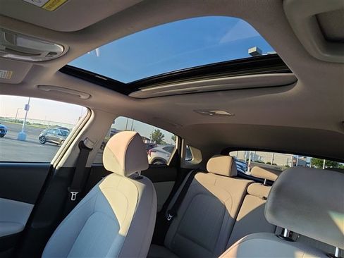 Used 2023 Hyundai Kona SEL w/ Convenience Package image 16