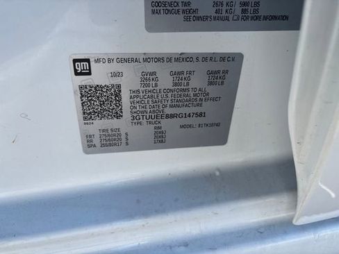 Used 2024 GMC Sierra 1500 AT4 w/ Technology Package image 31