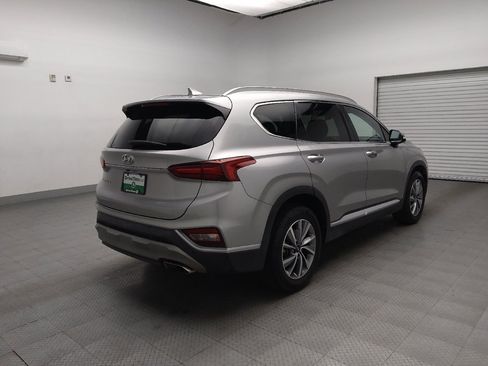 Used 2020 Hyundai Santa Fe SEL w/ Convenience + Premium Package FWD image 9