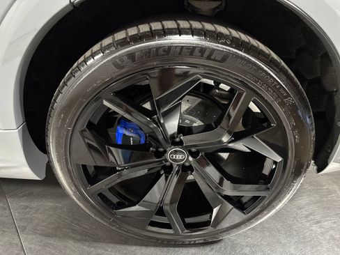Used 2022 Audi RS Q8 AWD/4WD image 17