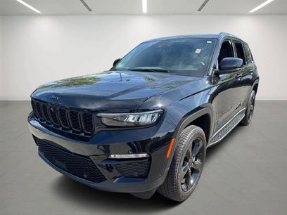 Used 2025 Jeep Grand Cherokee Limited w/ Luxury Tech Group II