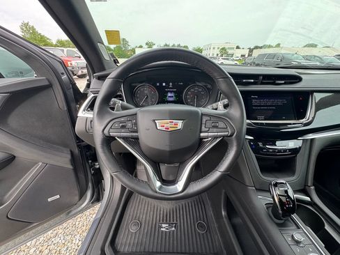 Certified 2024 Cadillac XT6 Sport w/ Technology Package AWD/4WD image 19