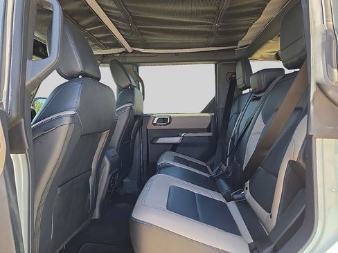 Used 2022 Ford Bronco Wildtrak AWD/4WD image 14