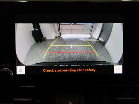 Certified 2025 Toyota RAV4 XLE image 21