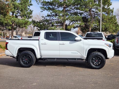 Used 2024 Toyota Tacoma SR5 image 2