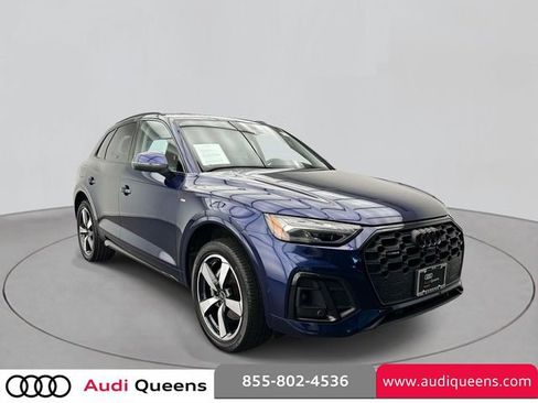 Certified 2023 Audi Q5 2.0T Prestige w/ Prestige Package AWD/4WD image 5