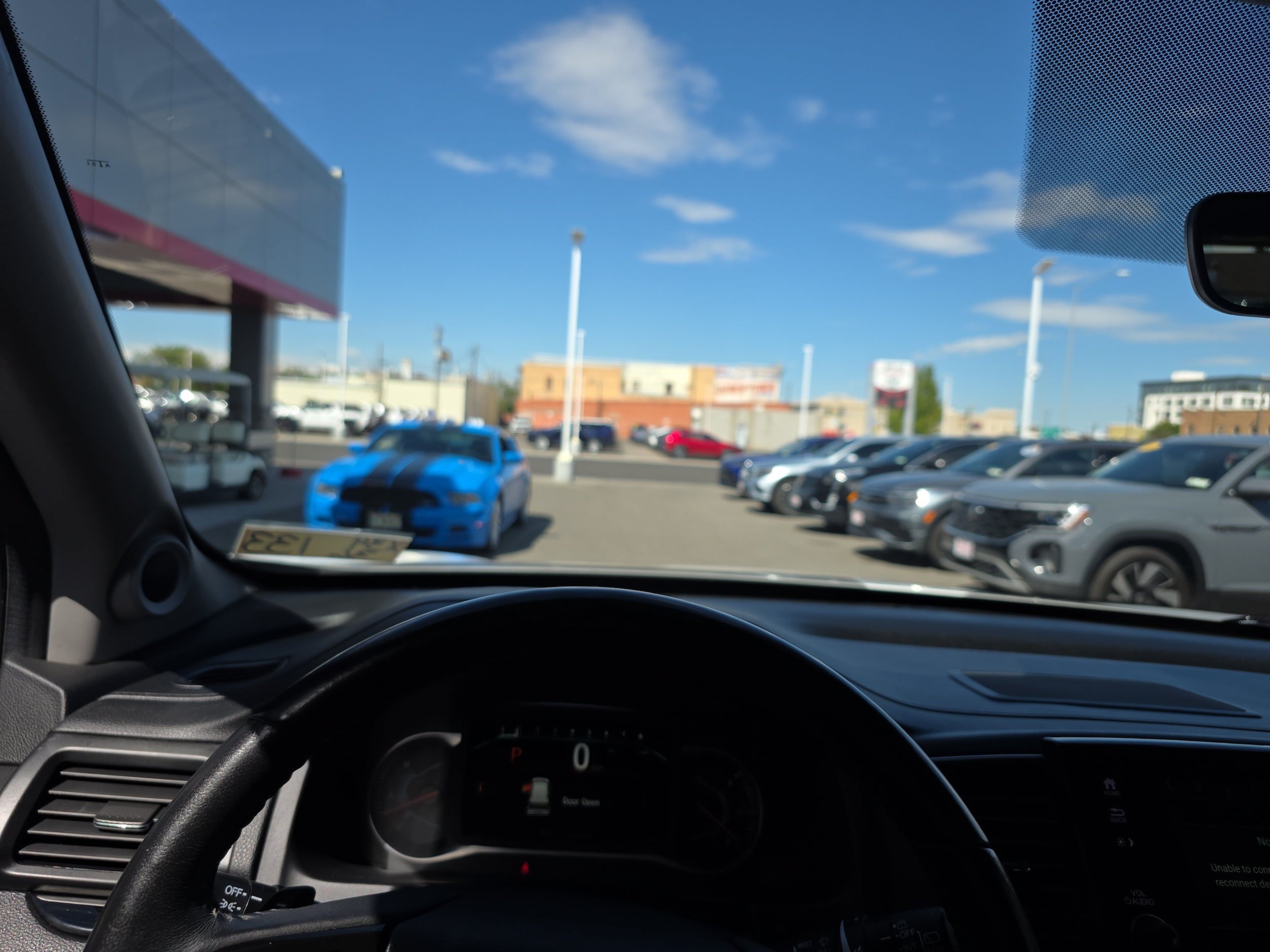 Used 2022 Honda Pilot Touring image 3