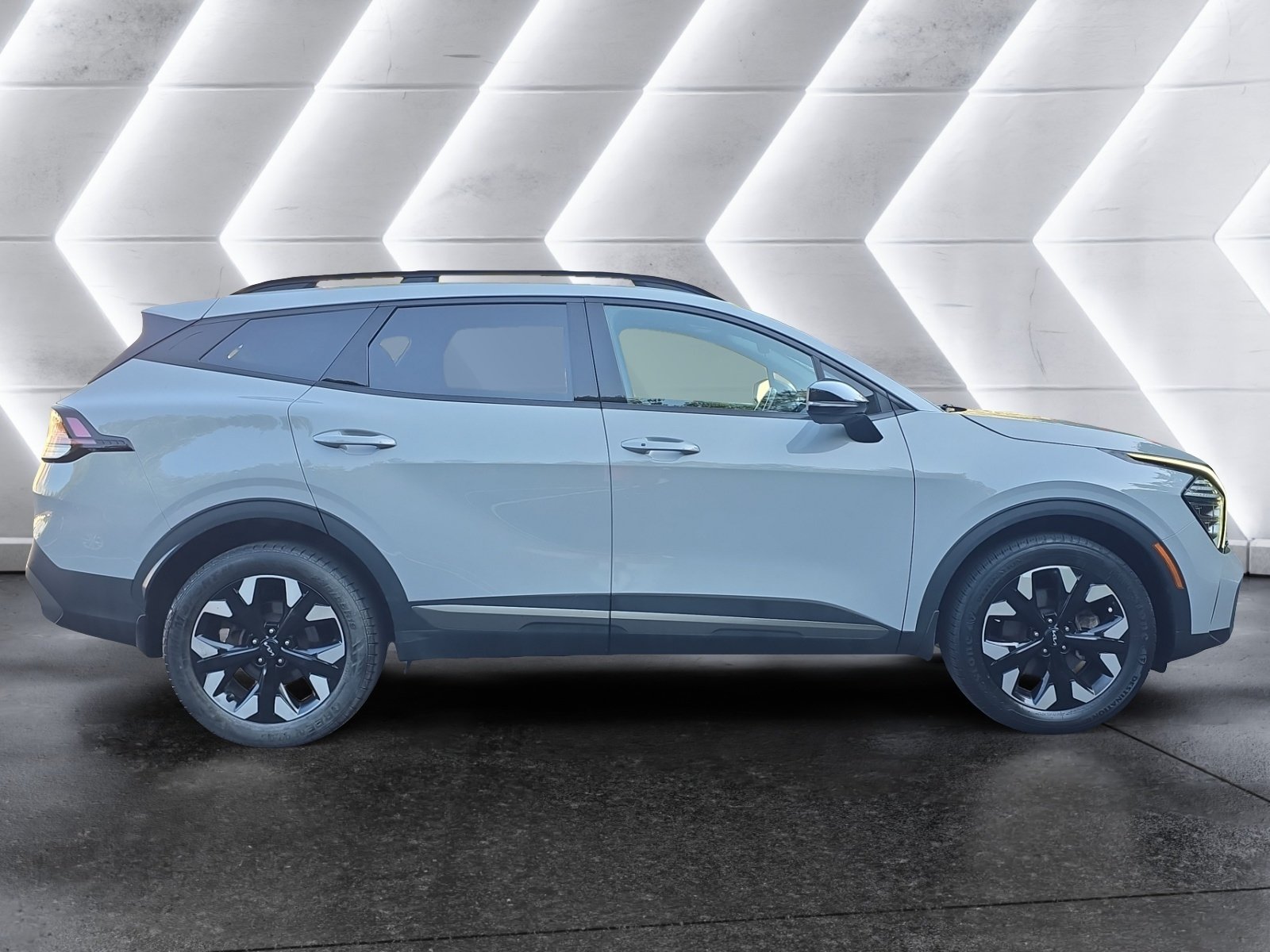 Used 2024 Kia Sportage X-Line w/ X-Line Premium Package AWD/4WD image 6