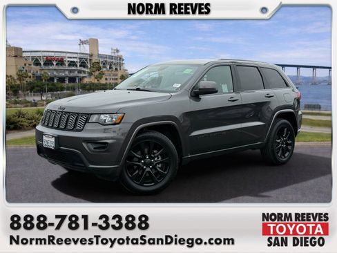 Used 2019 Jeep Grand Cherokee Altitude RWD image 1