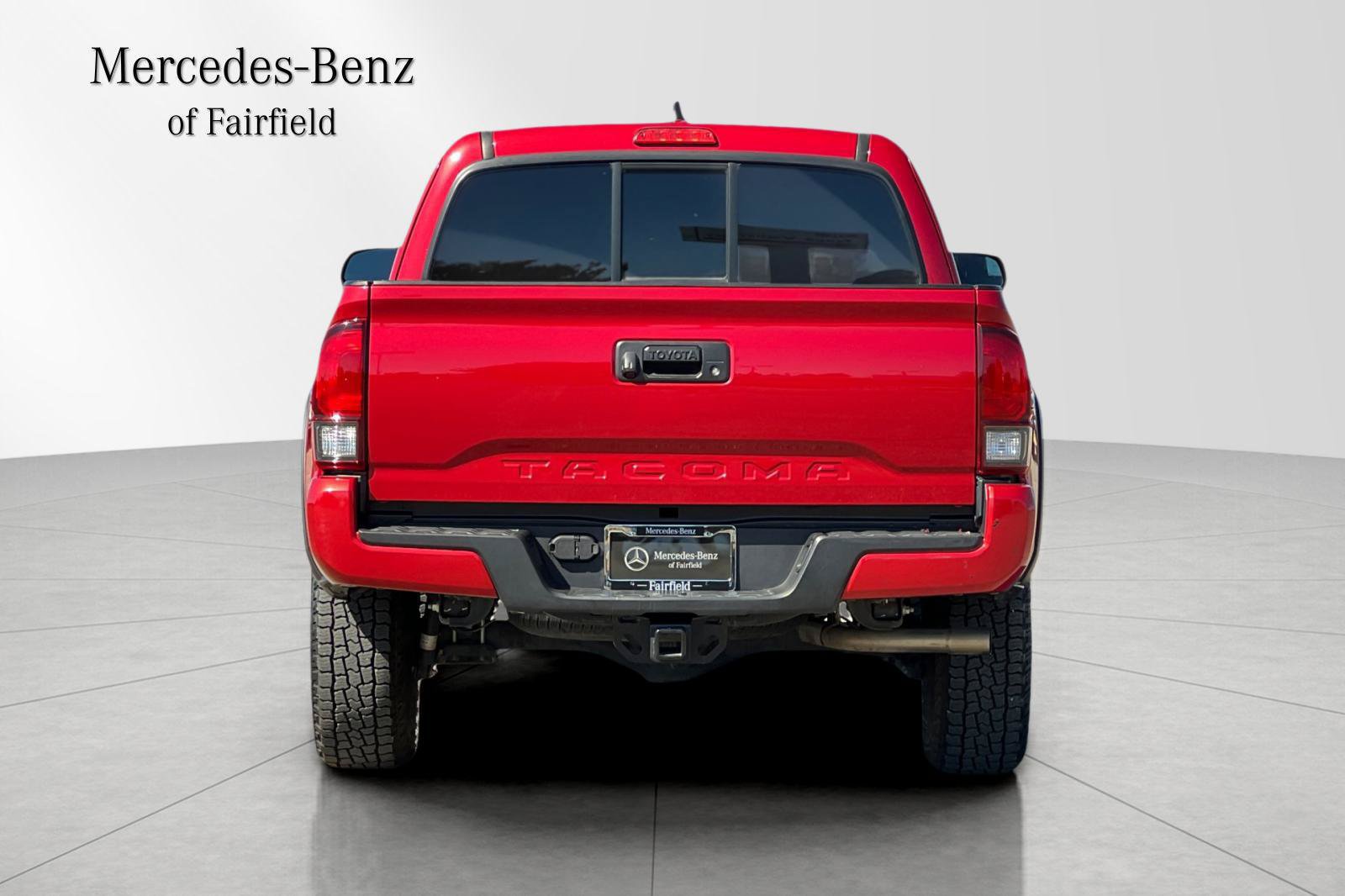 Used 2020 Toyota Tacoma SR w/ SX Package RWD image 7