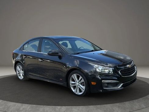 Used 2015 Chevrolet Cruze LTZ w/ Sun, Sound and Sport Package FWD image 16